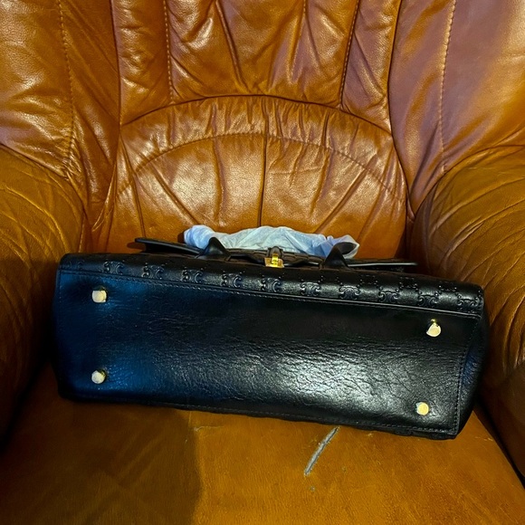 Black Quilted Leather Handbag - Picture 9 of 11